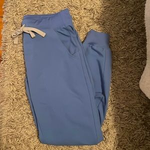 Figs XS Petite jogger scrub pants